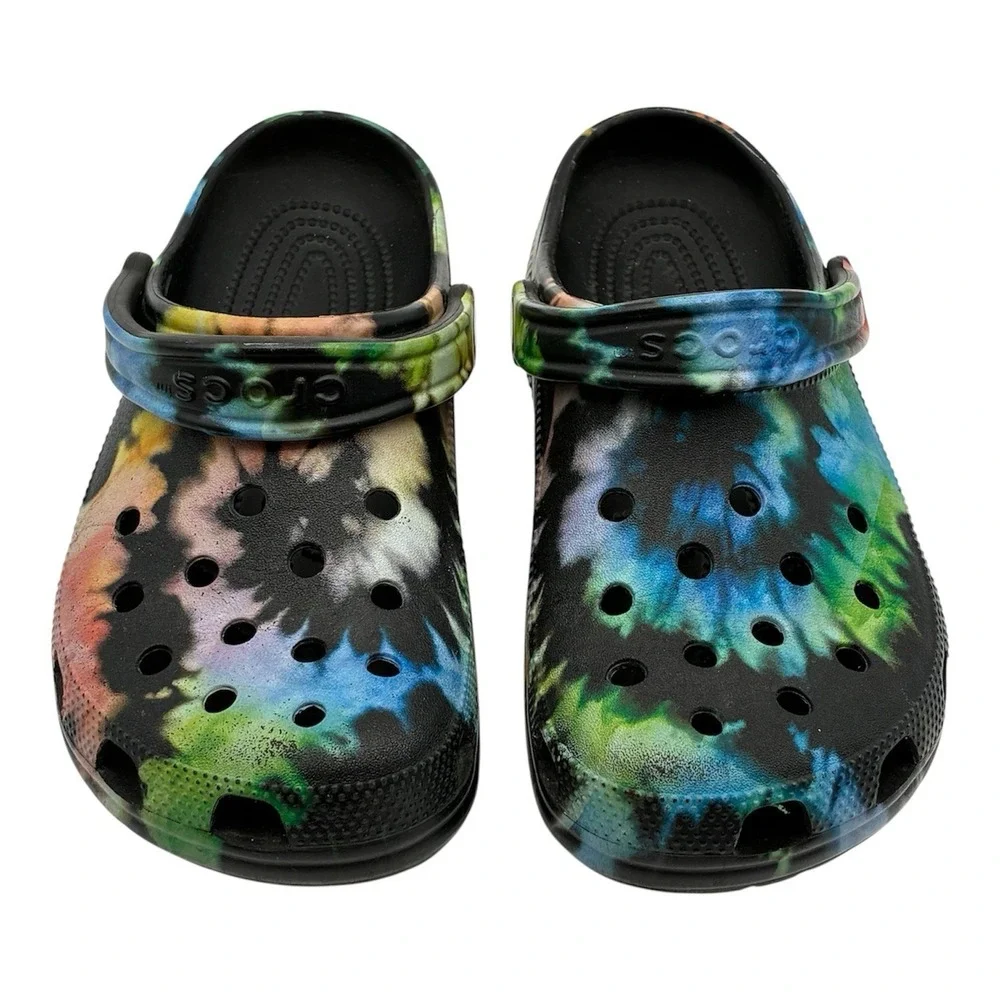 Crocs Classic Black Tie Dye Graphic Clogs Flips Slides Men's 6 Women's 8 - Picture 1 of 8